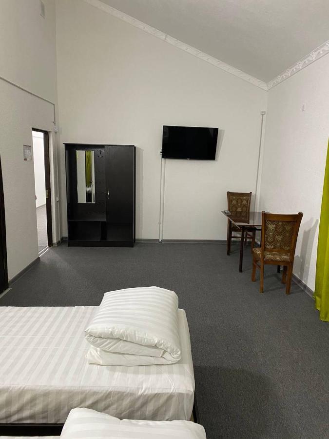 Green Apple Guest House 塔什干 外观 照片